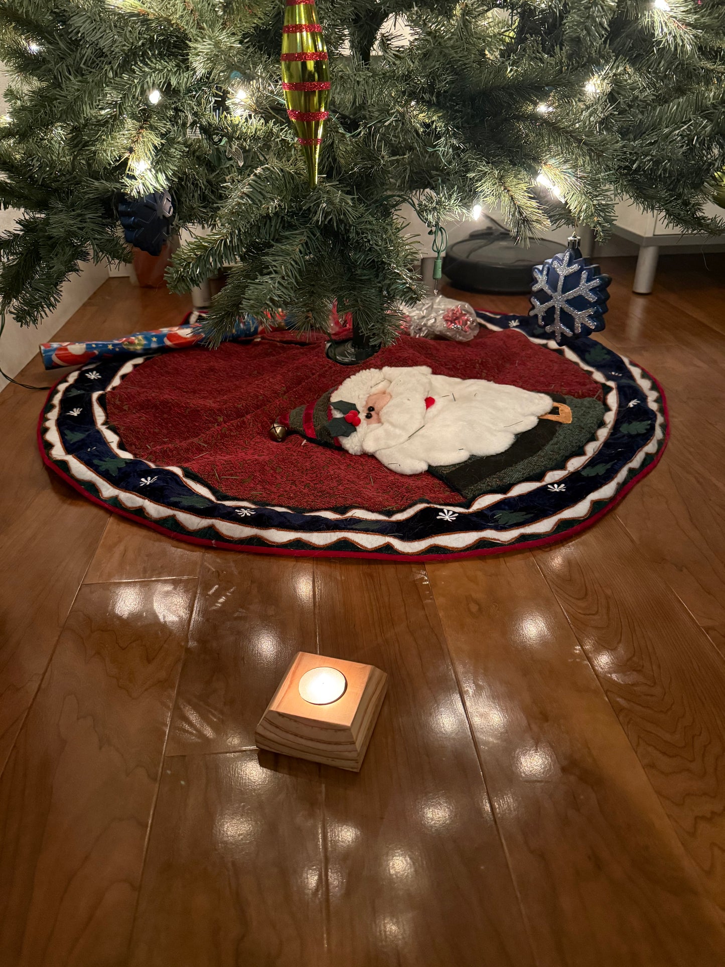 Handmade in USA Solid Pine Wood Tea Light Candle Holder – Minimalist Square Wooden Tealight Holder for Home Decor, Meditation & Gift